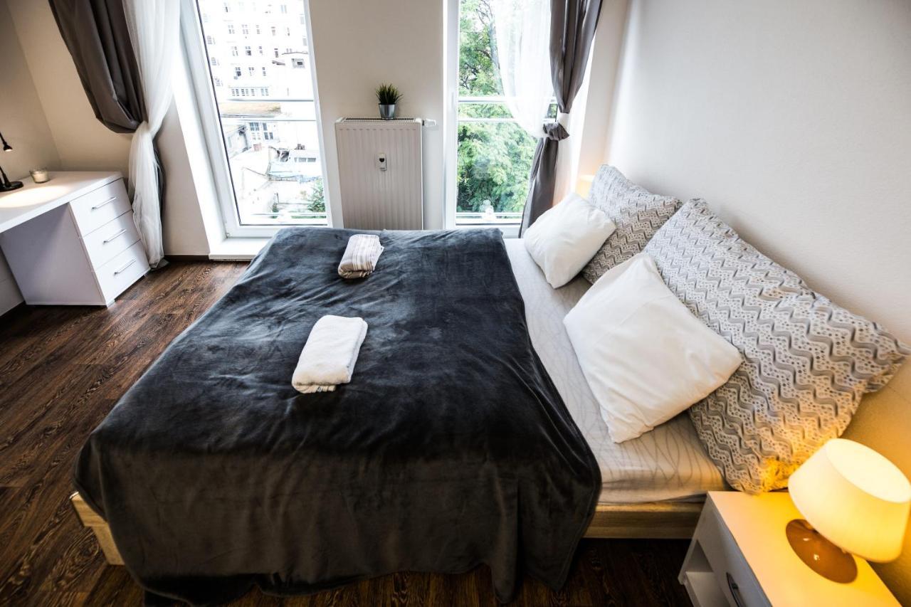 Haas Apartments Downtown With Parking Brno Exterior photo