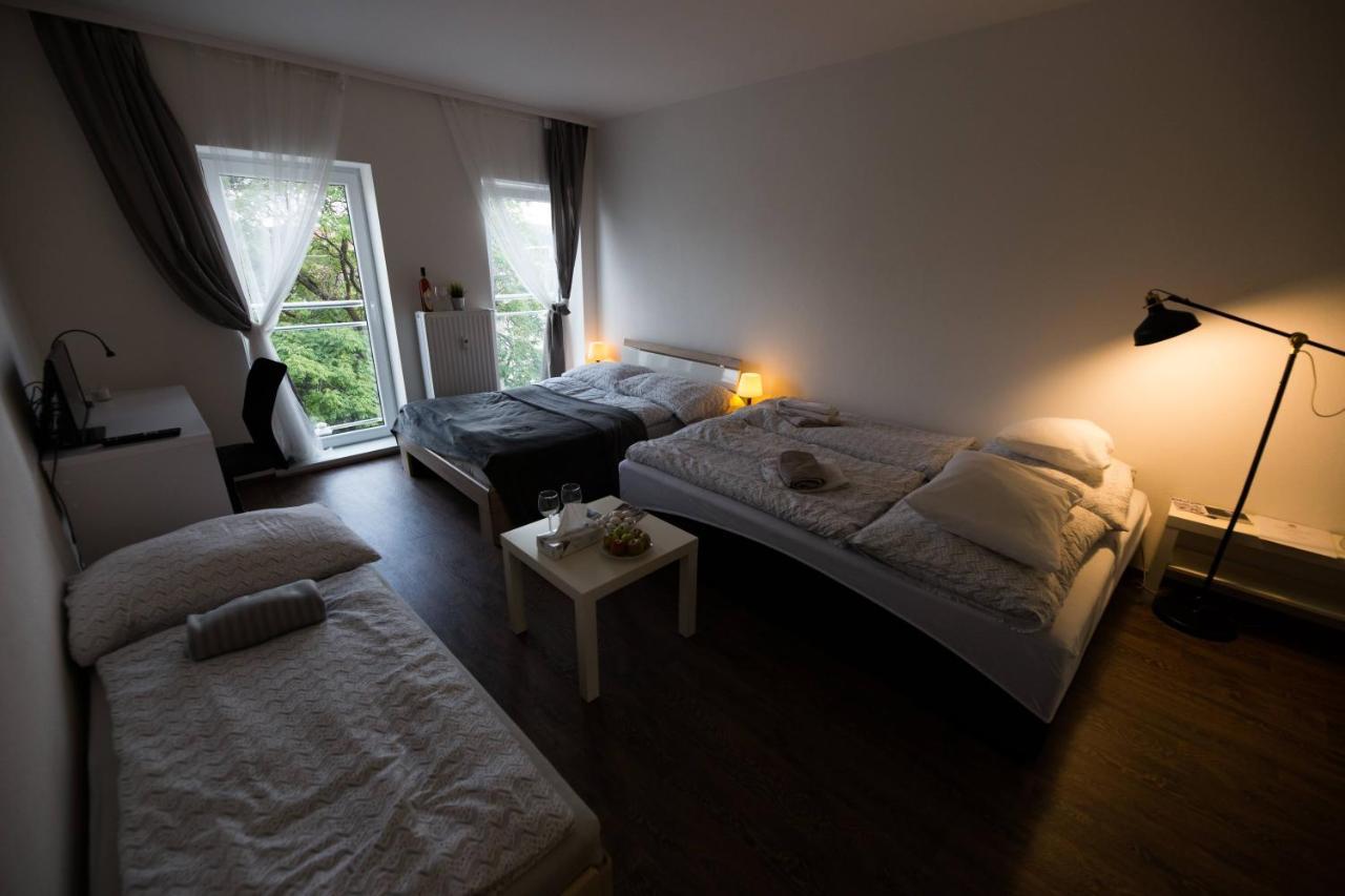 Haas Apartments Downtown With Parking Brno Exterior photo